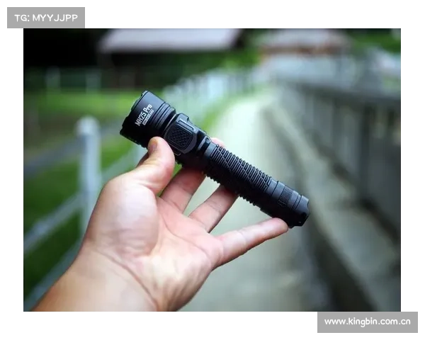 为战术而生NITECORE MH25S高性能战术筒评测